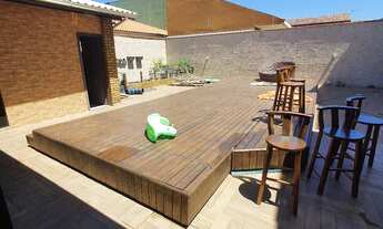 Imagem 4: CASA COM 5 QUARTOS. TEMPORADA. LEIA