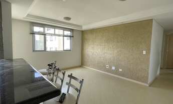 Imagem 4: Apartamento para venda possui 62 metros quadrados com 3 quartos em Tingui - Curitiba - PR
