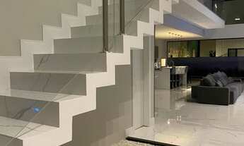 Imagem 3: CASA EM CONDOMÍNIO ALTÍSSIMO PADRÃO EM CAMBORIÚ- VAGA PARA 4 CARROS