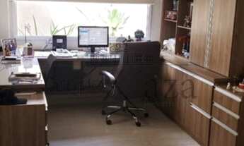 Imagem 4: Casa Condomínio - Vista Verde - 3 Dormitórios - 630m² - Aceita Permuta