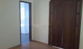 Imagem 6: Casa comercial ideal para escritorio