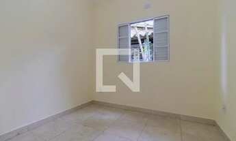 Imagem 2: Casa para Aluguel - Vila Santa Isabel, 1 Quarto, 34 m2