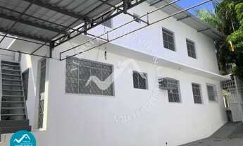 Imagem 4: Praça 14 - Aluguel de uma Belíssima Casa com 02 Qts sendo 1 suíte, no Melhor Bairro - 02