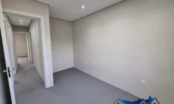 Imagem 4: Velleda oferece bonita casa recém finalizada, no condomínio Green, Caminho do Meio