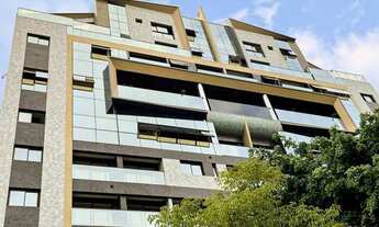 Imagem 2: Apartamento para venda possui 128 metros quadrados com 4 quartos em Casa Forte - Recife