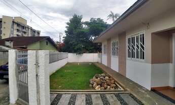 Imagem 2: CASA no IRIRIÚ com 4 quartos para LOCAÇÃO, 150 m²