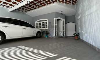 Imagem 2: Casa / Sobrado - Bosque dos Eucaliptos - Venda - Residencial