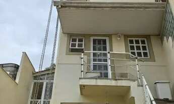 Imagem 2: Sobrado no condomínio Reserva das Flores para aluguel com 5 dormitórios