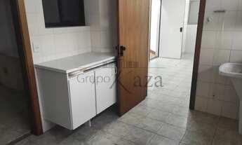 Imagem 7: Apartamento - Vila Adyana - Condomínio Edifício Pajuçara - 178m² - 4 Dormitórios - sendo u