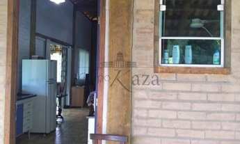 Imagem 5: Fazenda/Sítio/Chácara para venda com 221 metros quadrados com 3 quartos