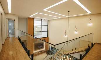 Imagem 3: Casa Maravilhosa em Condomínio, toda Montada em Armários e com PORTEIRA FECHADA!!!