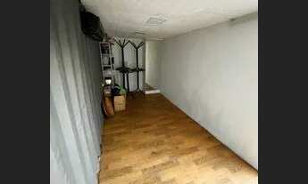 Imagem: Contêiner para alugar