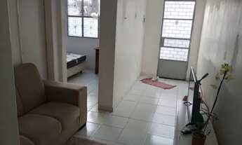 Imagem: Alugo quarto mobiliado para MULHER