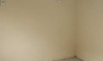 Imagem 2: Casa térrea na Dr. Freitas com 2/4 Sem garagem