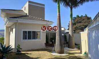 Imagem 5: Maravilhoso sobrado de alto padrão, com 630m2 de terreno e 297m2 de construção no bairro J