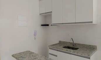 Imagem 5: Ensolarado, acabamento em porcelanato, melhor rua do bairro, com 35 m2