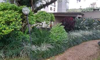 Imagem 5: Apartamento 02 dormitórios na Rua Dr. Mário Totta, com box de garagem