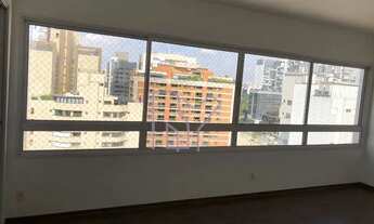 Imagem 7: Exclusividade e Conforto em Pinheiros: Apartamento de Luxo com Vista Deslumbrante