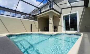 Imagem 2: Casa mobiliada/Nova 4 dorms +piscina coberta- Comunidade storey lake Florida- Saiba mais