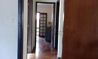 Imagem 7: Casa para venda possui 257 metros quadrados com 4 quartos