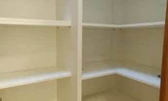 Imagem 7: Alugo Imóvel Residencial / Comercial no Bairro Flores 4 Dormitórios Sendo 2 Suítes 1 Semi