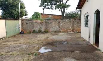 Imagem 2: Casa Parque das Camélias / Goianira