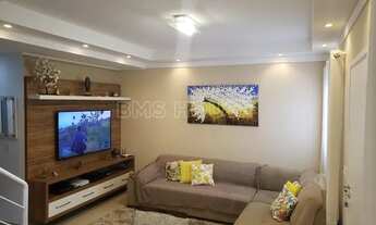 Imagem 6: Casa para Venda em Cotia, Granja Viana, 3 dormitórios, 1 suíte, 2 banheiros, 2 vagas