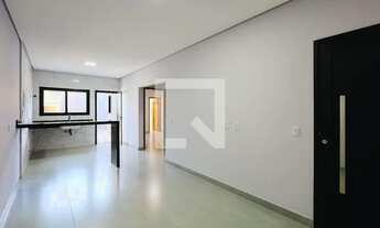 Imagem 2: Casa à Venda - Castanho, 3 Quartos, 72 m2