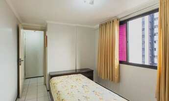 Imagem 7: Unidade à venda com ampla varanda, móveis fixos, andar alto para quem busca conforto e sof