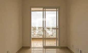 Imagem 5: Apartamento para Aluguel - Vila Galvão, 2 Quartos, 55 m2