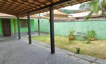 Imagem 4: Ótima casa com piscina à venda no bairro Marquês de Maricá