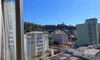 Imagem 4: Apto Centro, frente, sol, vista panorâmica, próximo de tudo, Rua Miguel Detsi - Petrópolis