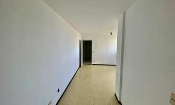 Imagem 2: Apartamento com 2 quartos na Vila Maria José divisa com Alto da Glória - Goiânia - GO