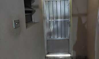 Imagem 5: Alugo casa com 3 cômodos Pq . São Rafael