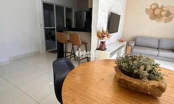 Imagem 3: Casa disponível para venda no bairro Novo Mundo em Uberlândia MG