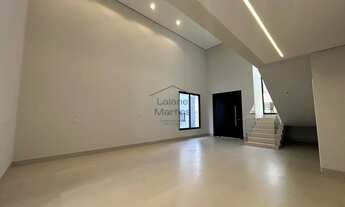 Imagem 2: Sobrado à venda - Condomínio Mirante do Lago - 4 suítes - 4 vagas - energia solar