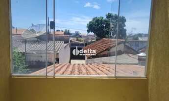 Imagem 15: Casa residencial com 5 quartos sendo 1 suíte disponível para venda no bairro Segismundo Pe