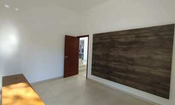 Imagem 5: Térrea para aluguel possui 130 metros quadrados com 2 quartos em Esperança - Londrina - PR