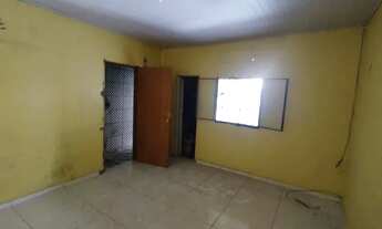 Imagem 6: Casa à venda com excelente custo-benefício, ideal para quem busca conforto e espaço!