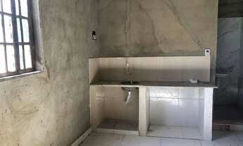 Imagem 2: Vendo 3 casas em um mesmo terreno em Saquarema - entradas independentes