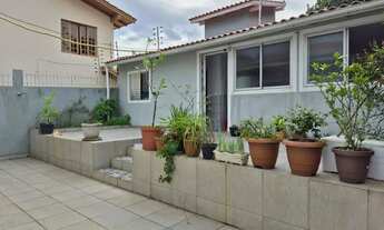 Imagem 5: Ampla Casa com 4 Dormitórios, sendo 1 Suíte com Hidromassagem em Capoeiras