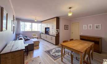 Imagem 2: Apartamento reformado no Ed Alfredo Moro no coracao do Champagnat 2 quadras da escola de i