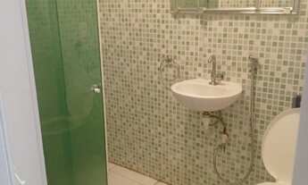 Imagem 2: SEM IGUAL! Conjugado silencioso em rua sem saída, de frente para o Metrô - Copacabana