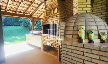 Imagem 7: Casa de Luxo para Locação em Carapicuíba-SP, no Bairro Chácara dos Lagos: 4 Quartos, 1 Suí