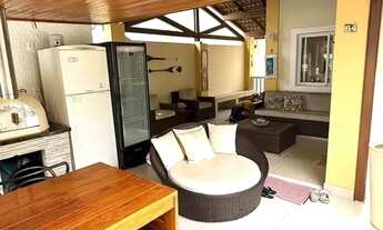 Imagem 4: Casa PORTEIRA FECHADA com piscina