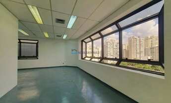 Imagem 3: Conjunto comercial próximo ao Parque da Àgua Branca