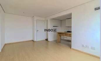 Imagem 3: Excelente Oportunidade: Apartamento Semi Mobiliado com Churrasqueira e Suíte