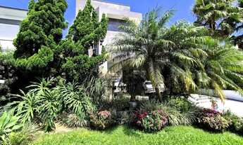 Imagem: Casa em Condominio 4 Dormitórios - Bairro