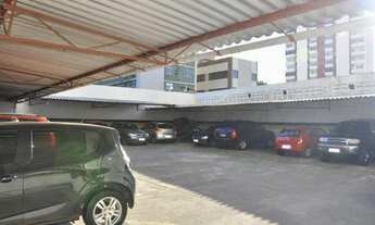 Imagem 3: Edifício Montreal - Rua da Aurora - Vista para o Capibaribe - Apartamento Reformado