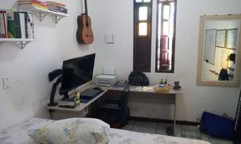 Imagem 4: Casa no IAPI Casa com 2 dormitórios